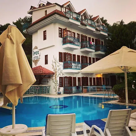 Ipek Kemer