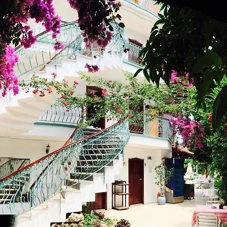 La Boutique Ipek Kemer